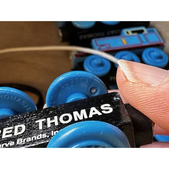 Snow Covered Thomas Wooden Railway Vtg 2003 Train Engine Learning Curve Limit-1 - Picture 13 of 15